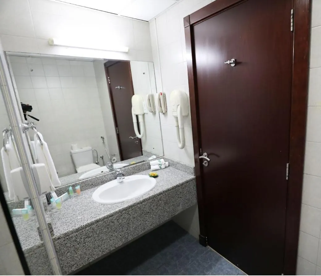 Parkside Hotel Apartment